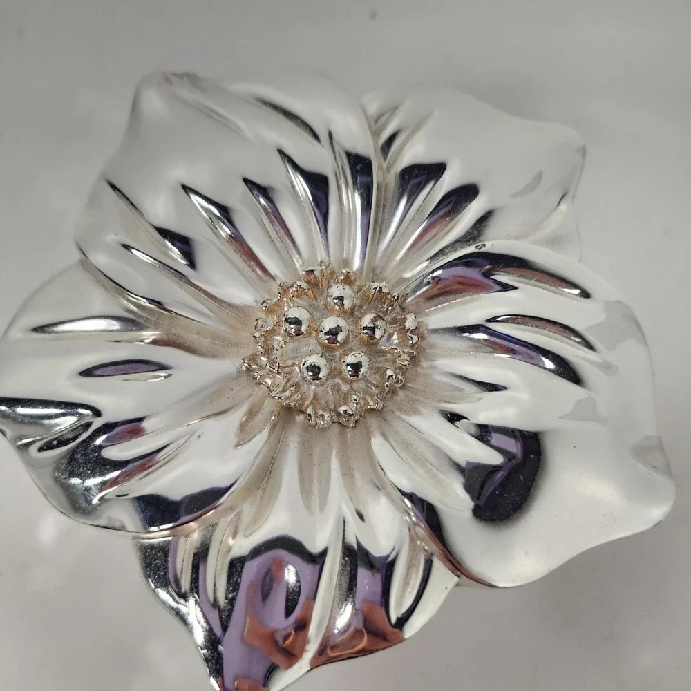 VTG Mirrored Silver Tone Metal Flower Jewelry Box Lidded For You Ease‎ Only Inc
